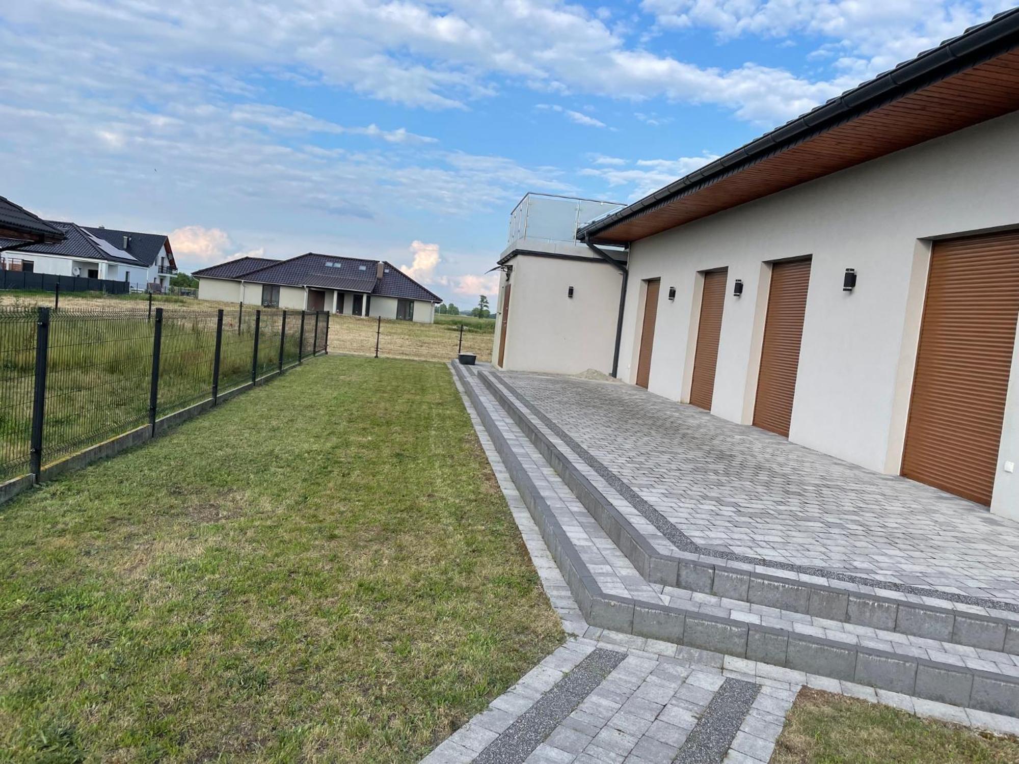 Rozana 51 Apartman Opole Kültér fotó
